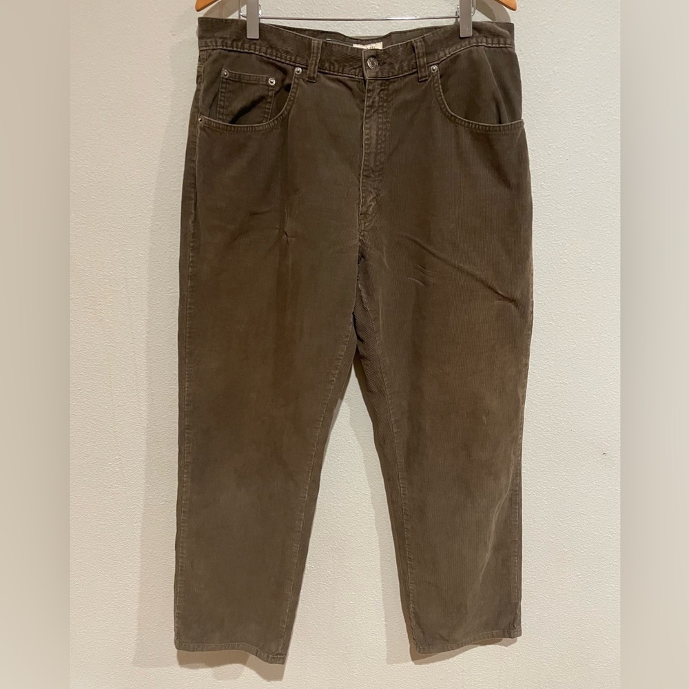 St. John's Bay Men's Olive Green Corduroy Pants